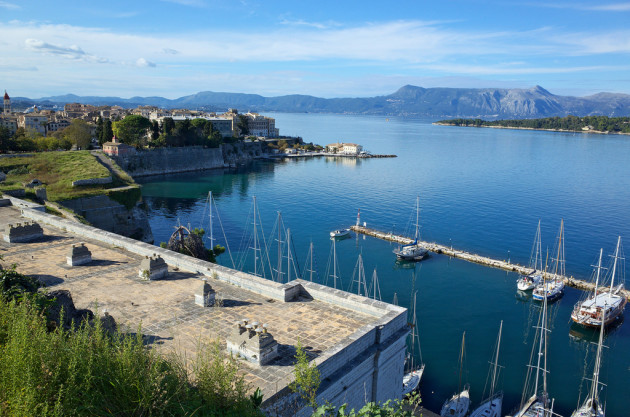 Corfu, Marina