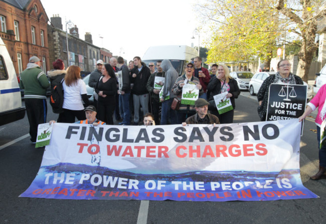 2/11/2015 Protestors block traffic on Conygham Roa