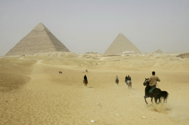 APTOPIX EGYPT PYRAMIDS