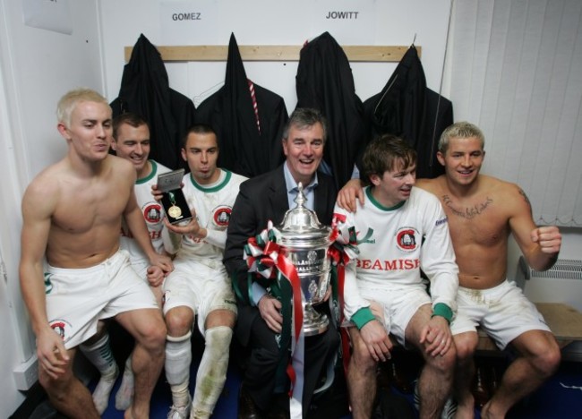 Damien Richardson celebrates with players in the dressing room after the game 2/12/2007