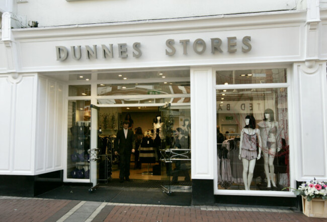 21/10/2010 Dunnes Stores Reopens