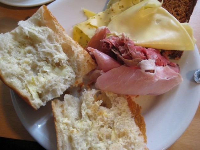 brazil-strong-coffee-and-milk-is-enjoyed-with-a-plate-of-ham-cheese-and-bread-feijoada-a-thick-soup-made-with-black-beans-and-different-meats-is-also-served-in-the-morning