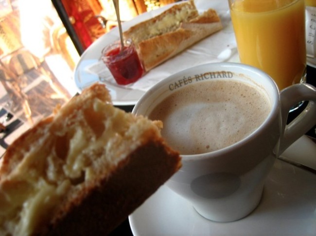 france-a-traditional-breakfast-is-coffee-and-either-baguette-or-croissant-like-cubans-the-french-often-dip-their-buttered-bread-into-coffee