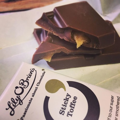 Mmmmm our sticky toffee bars are perfect for a Tuesday treat! #StickyToffeeTuesday #LilyOBriens