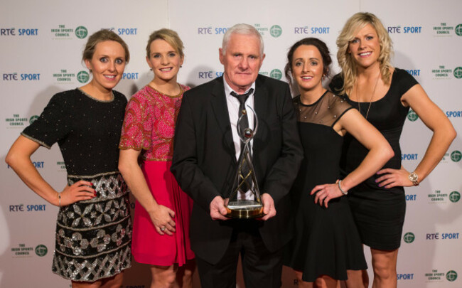 Nollaig Cleary, Briege Corkery, manager Eamonn Ryan, Geraldine O&Otilde;Flynn and Angela Walsh