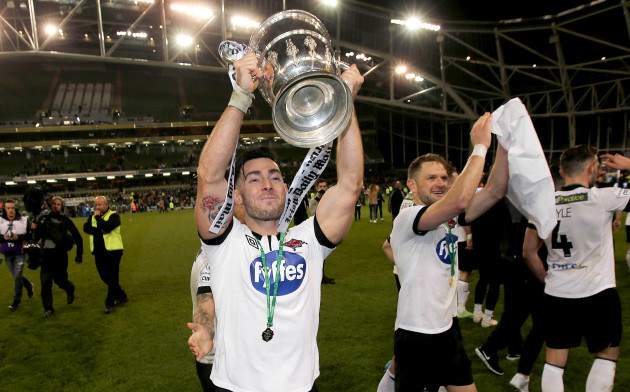 Richie Towell with the cup