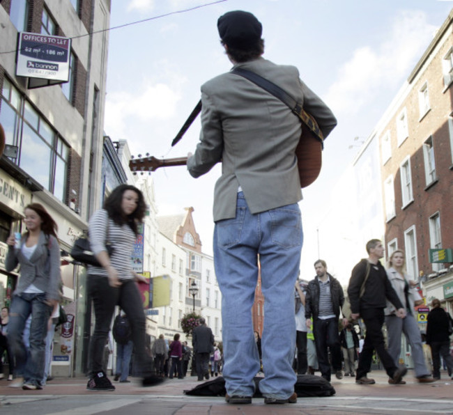12/10/2009 Buskers on Grafton Street