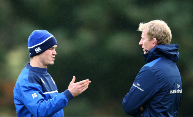 Jonathan Sexton speaking with Leo Cullen