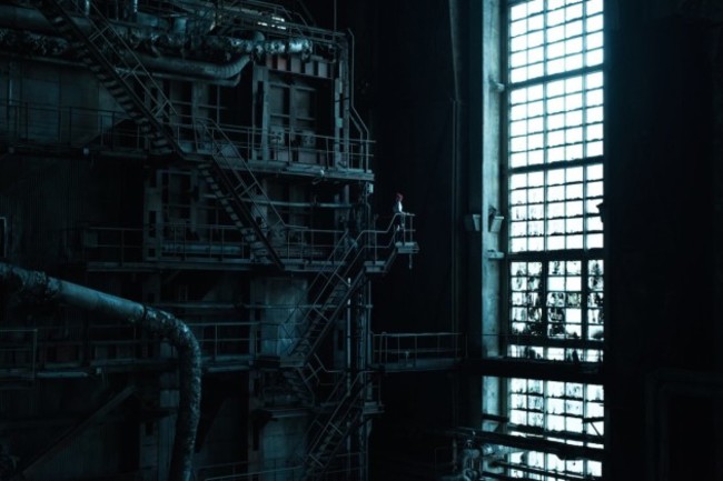 this-image-was-taken-inside-an-abandoned-power-plant-near-budapest-hungary