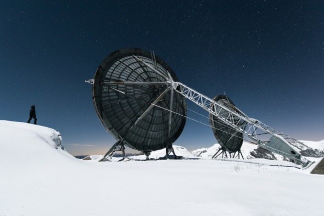 de-ruedas-series-includes-photos-of-several-places-unrelated-to-the-former-soviet-union-including-this-abandoned-radar-station-in-the-mountains-of-italy-after-almost-three-hours-of-walking-through-snow-20-inches-deep-de-r