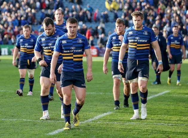 Luke McGrath and teammates dejected after the game