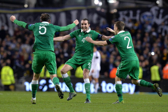 Republic of Ireland v Bosnia and Herzegovina - UEFA Euro 2016 Qualifying - Play-off - Second Leg - Aviva Stadium