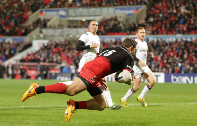 Alex Goode scores a try