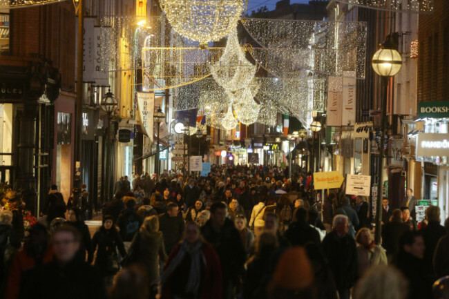 20/11/2013. Christmas Shoppers