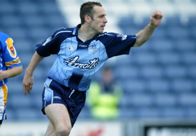 Ian Robertson 10/7/2004