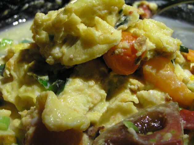 Scrambled Eggs with Tomato and Basil