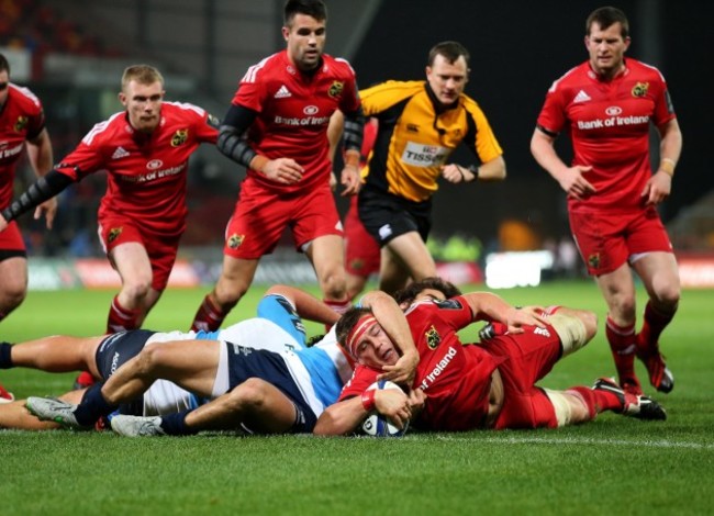 CJ Stander scores their second try