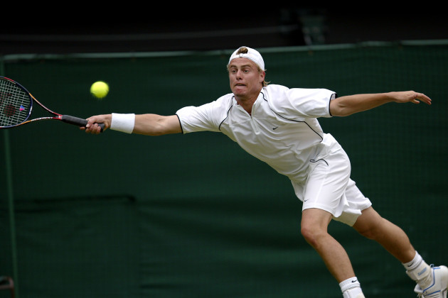 Tennis - Wimbledon 2004 - Quarter Finals - Roger Federer v Leyton Hewitt