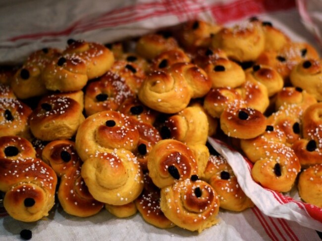 sweden-the-day-of-st-lucia-kicks-off-the-holiday-season-in-sweden-and-to-help-celebrate-saffron-buns-are-traditionally-served-these-rolls-get-their-beautiful-golden-color-from-the-the-saffron-infused-dough