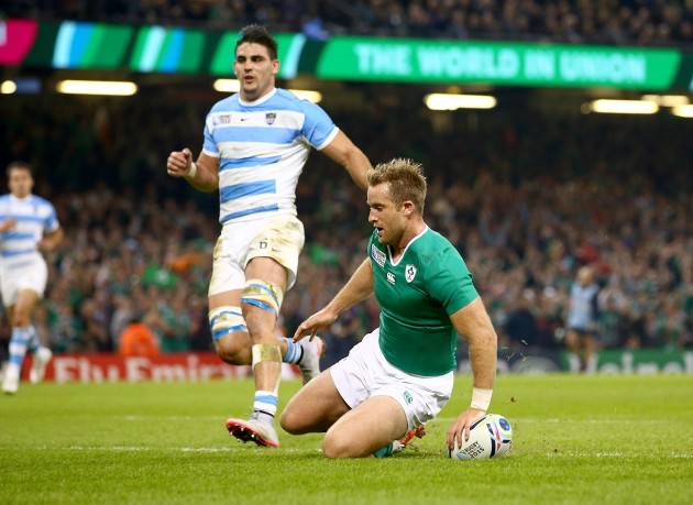 Luke Fitzgerald scores their first try