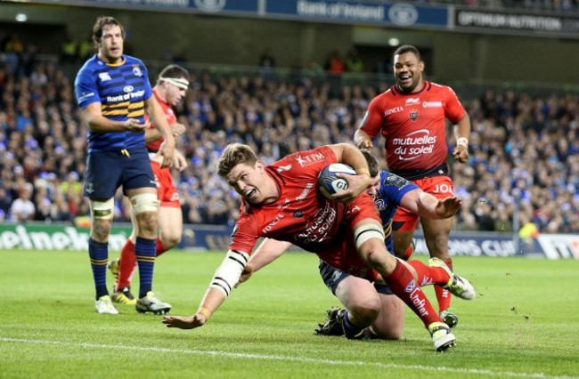 Juan Smith scores a try despite Jack McGrath