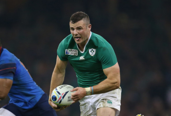 IrelandÕs Robbie Henshaw