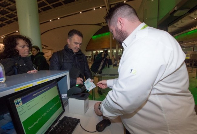 Billy Walsh makes his way through the departures of Dublin Airport