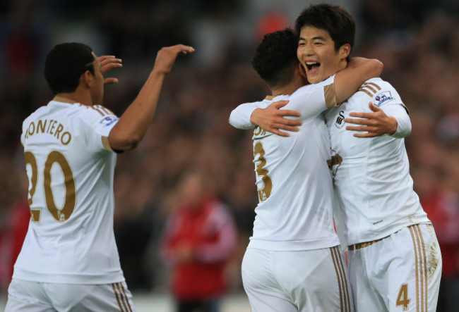 Swansea City v West Bromwich Albion - Barclays Premier League - Liberty Stadium