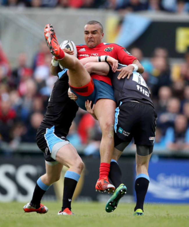 Simon Zebo tackled by Tommy Seymour