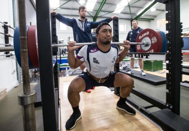 Bundee Aki