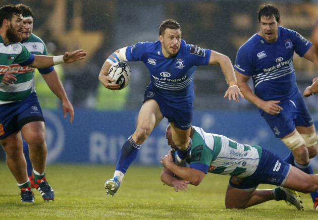 Jimmy Gopperth tackled by Davide Giazzon