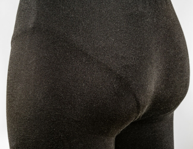 Visible Panty Line underneath black seamless leggings