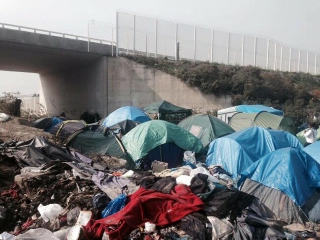 rubbish tents fence