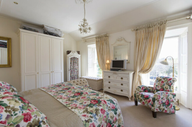 82113b2bb8ed746c34043ae9dbe4c2b8