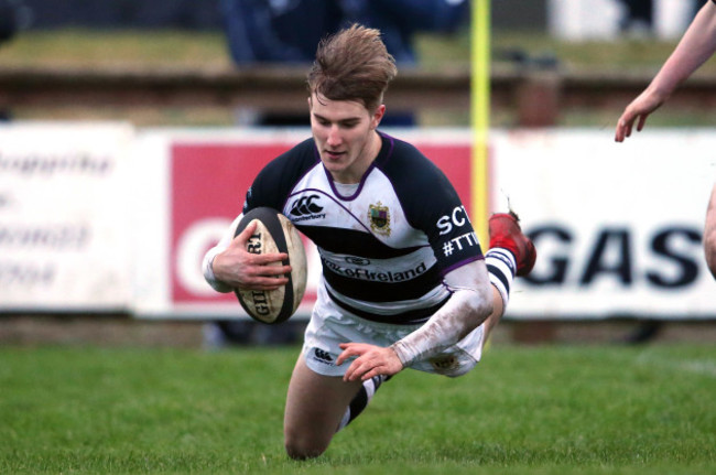 Paul Buckley scores a try