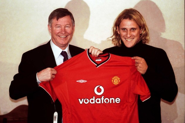 Soccer - FA Barclaycard Premiership - Manchester United Press Conference - Diego Forlan Signing