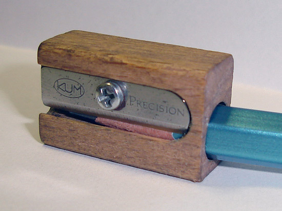 Wooden_pencil_sharpener