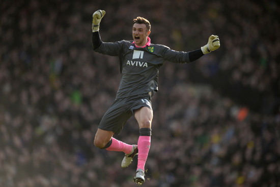 Norwich City v Liverpool - Barclays Premier League - Carrow Road