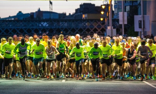 General view of start of the 2015 Samsung Night Run