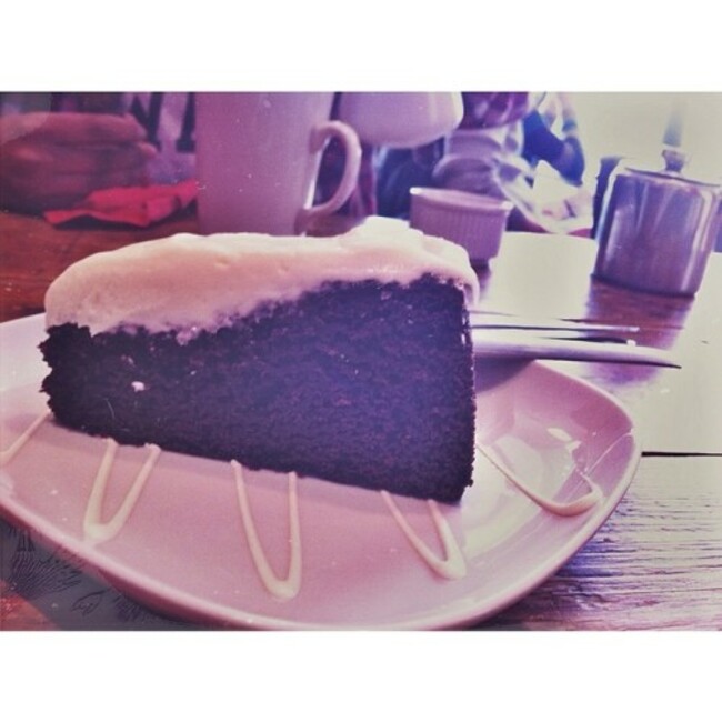 Guinness chocolate cake -- best dessert decision of my life #guinness #dublin #ireland #studyabroad #travel #foodporn #foodcoma