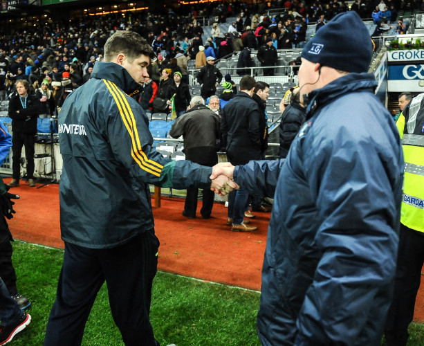 Eamonn Fitzmaurice and Jim Gavin shake hands after the game
