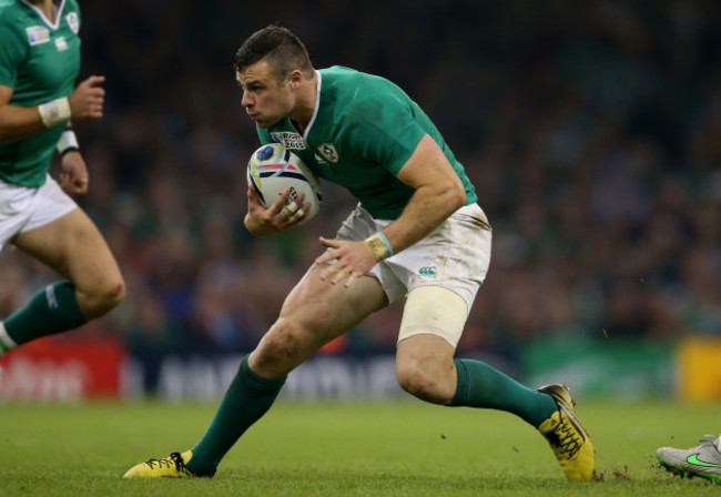 IrelandÕs Robbie Henshaw