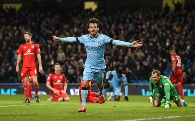 Soccer - Barclays Premier League - Manchester City v Leicester City - Etihad Stadium