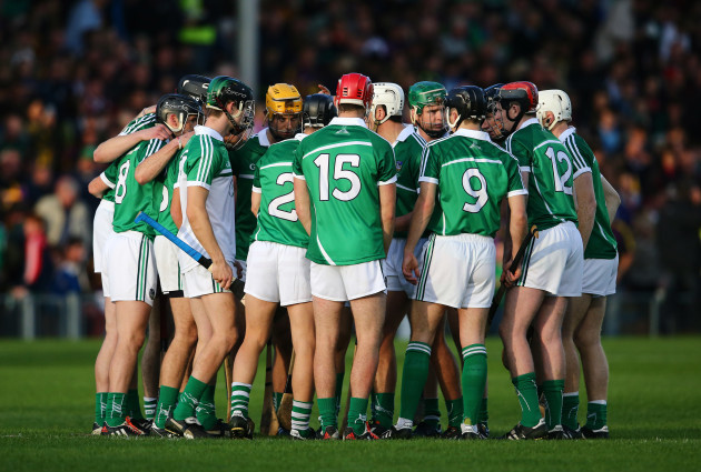 Limerick team huddle