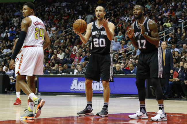 Spurs Hawks Basketball