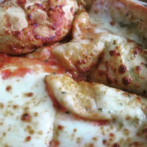 Garlic Pizza Bread @ Domino's #garlicpizzabread #pizzabread #food #foodporn #foodphotography #pizza #Dominos #dominospizza