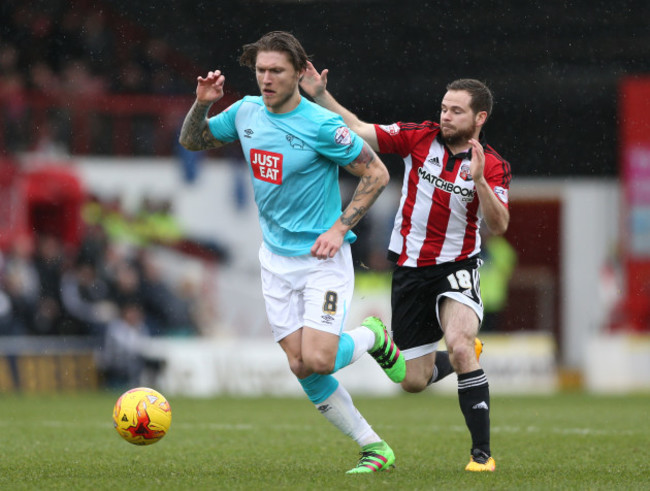 Brentford v Derby County - Sky Bet Championship - Griffin Park