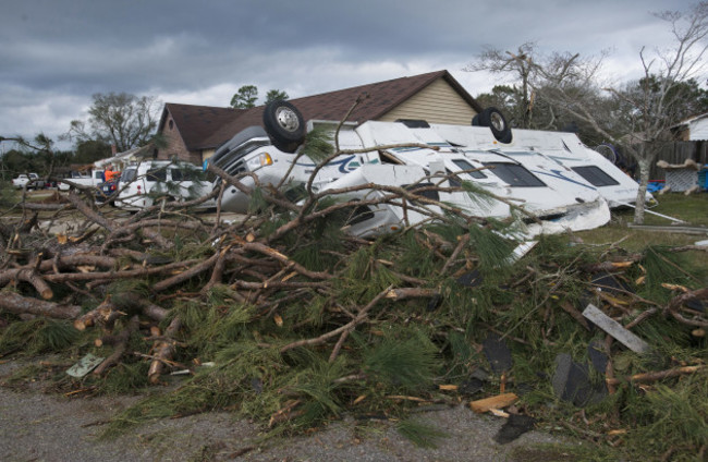 Northeast Pensacola Tornado Aftermath