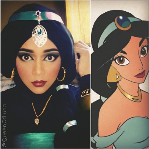 My entry for #MehronMakeupMonday #DisneyPrincessMakeup hosted by @mehronmakeup, @tal_peleg and @makeupbycari . P/S: Wow just realised I haven't seen Aladdin movie yet.