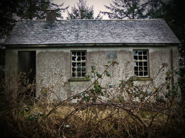 sonnagh-national-school-slieve-aughty-mountains-co-galway